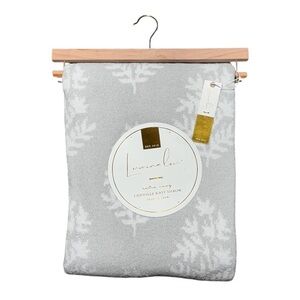 Chenille winter knit throw gray and white blanket